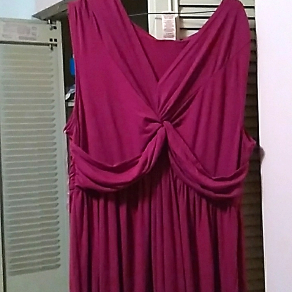 A beautiful dress- color:maroon, XXL faded glory